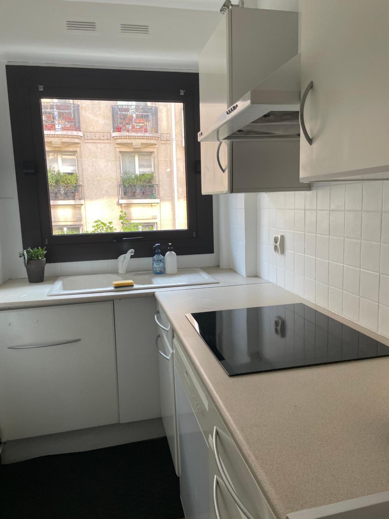 Cozy Flat The Parisian Stopover